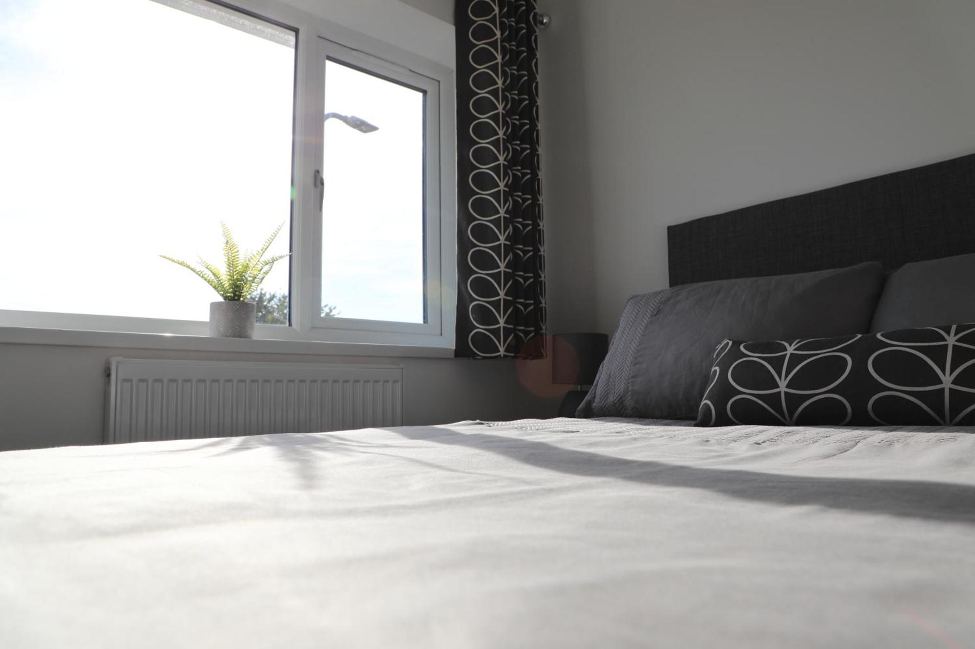 Modern, Two Double Bedroom House With Free Parking Чепстоу Екстер'єр фото